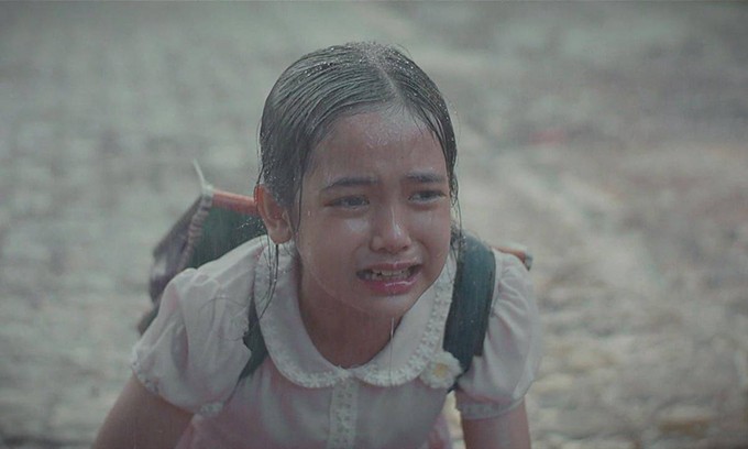 Sự nghiệp diễn xuất và kỹ năng lấy nước mắt người xem của diễn viên nhí kiêm mẫu Chu Diệp Anh