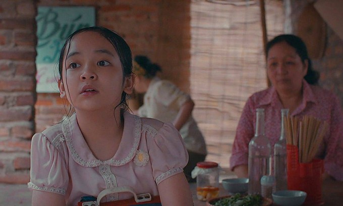 Sự nghiệp diễn xuất và kỹ năng lấy nước mắt người xem của diễn viên nhí kiêm mẫu Chu Diệp Anh