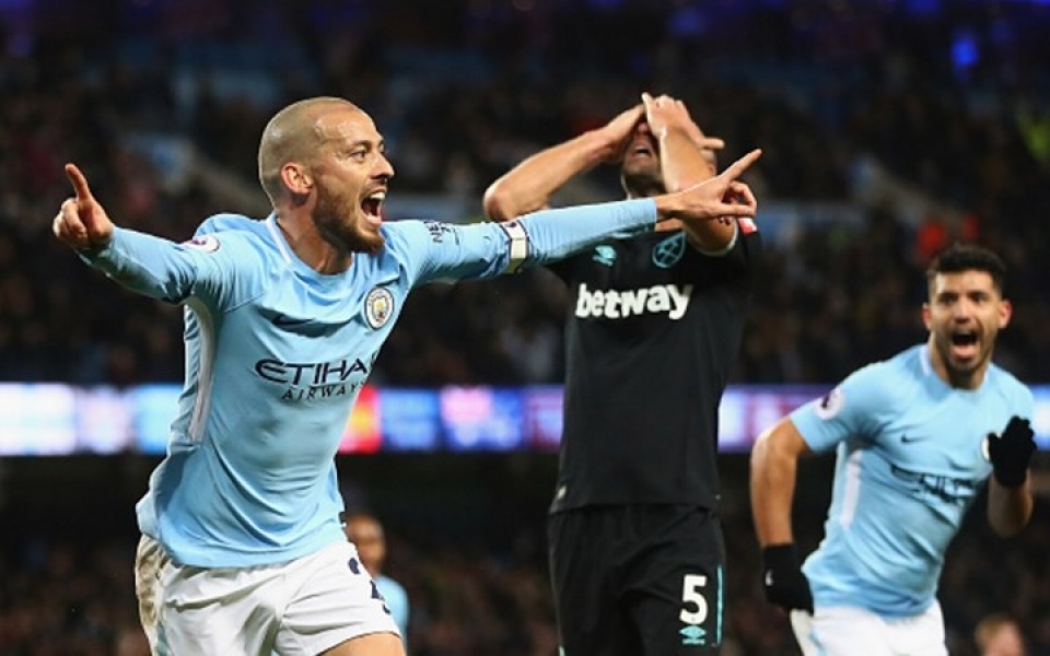 nhung clb thang lien tiep dai nhat lich su premier league