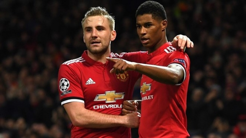 champions league xac dinh duoc them 4 doi vao vong knock out