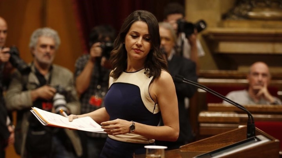 Nữ chính trị gia xinh đẹp ghi dấu ấn trong bầu cử Catalonia nu chinh tri gia xinh dep gay dau an trong bau cu catalonia