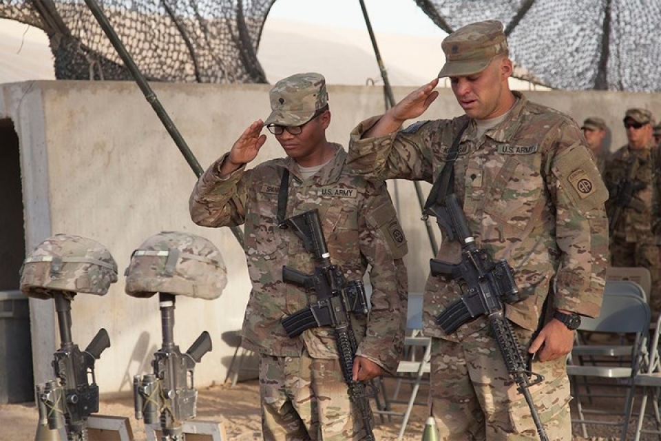 nhung khoanh khac xuc dong trong doi binh nghiep cua binh si my