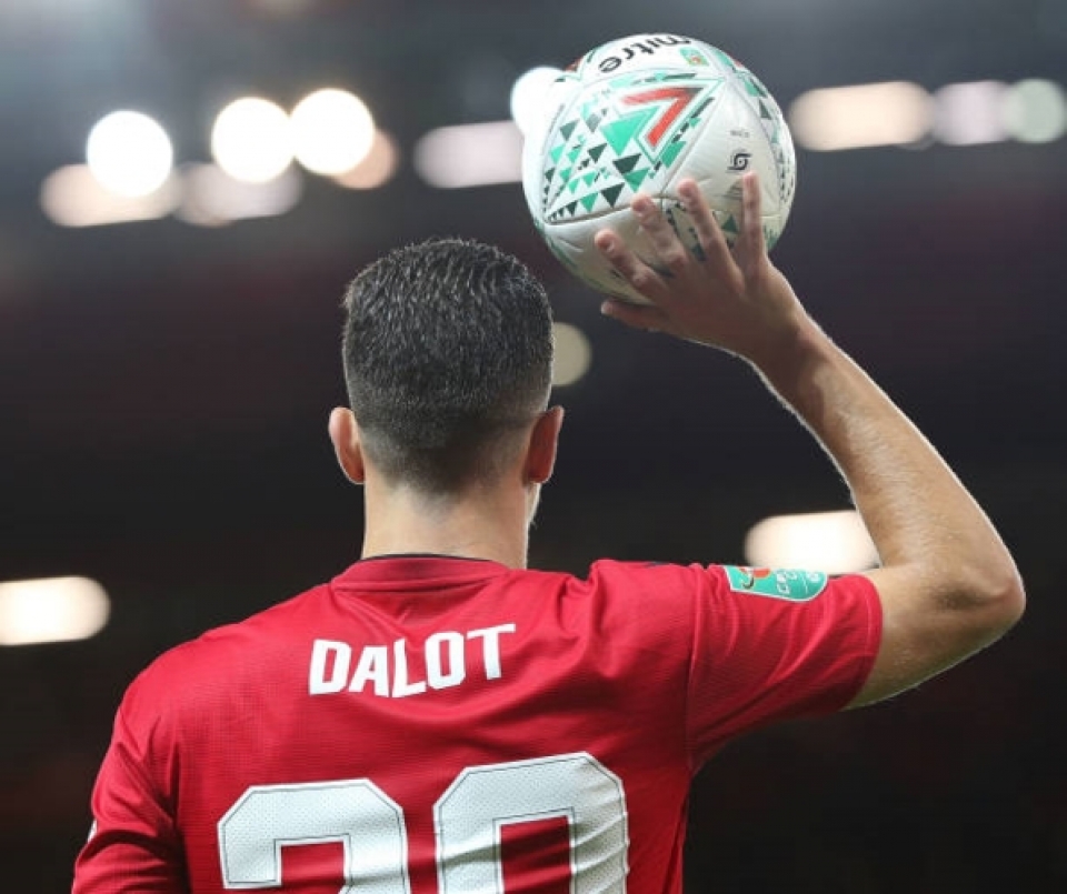 mu co the mat 8 hau ve o dai chien voi arsenal