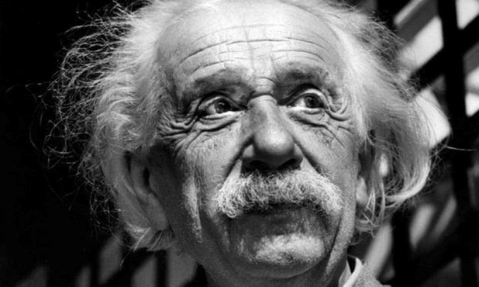 “Bức thư về Chúa” của Einstein bán đấu giá gần 3 triệu USD, vượt xa kỳ vọng buc thu ve chua cua einstein ban dau gia gan 3 trieu usd vuot xa ky vong