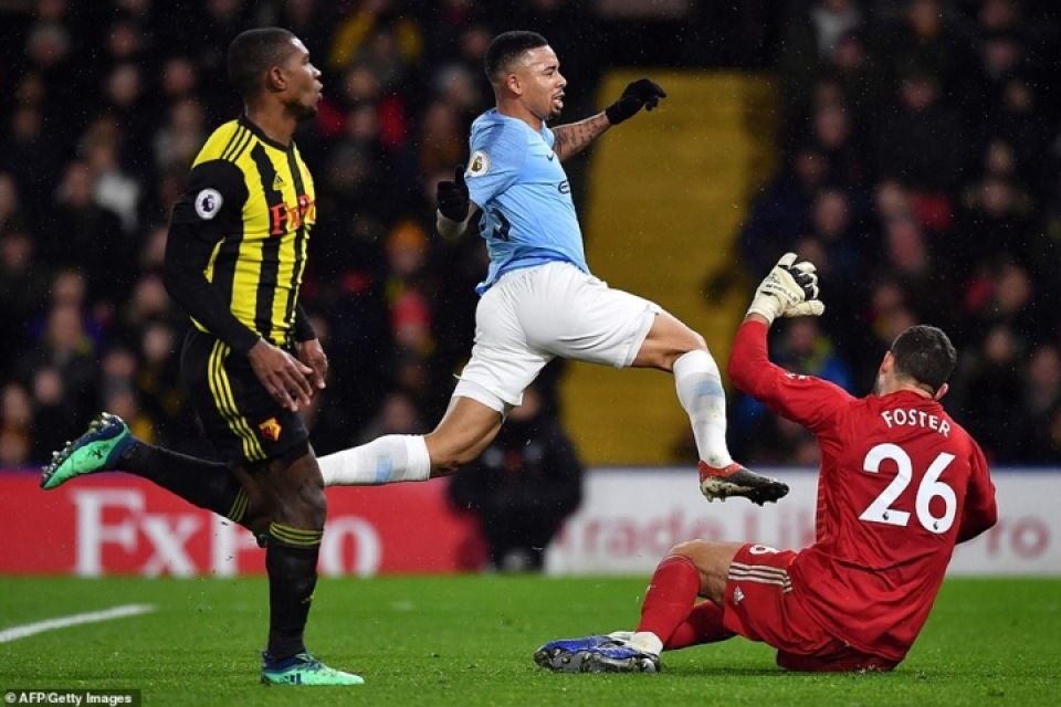 watford 1 2 man city cuoc dao choi cua thay tro hlv pep guardiola