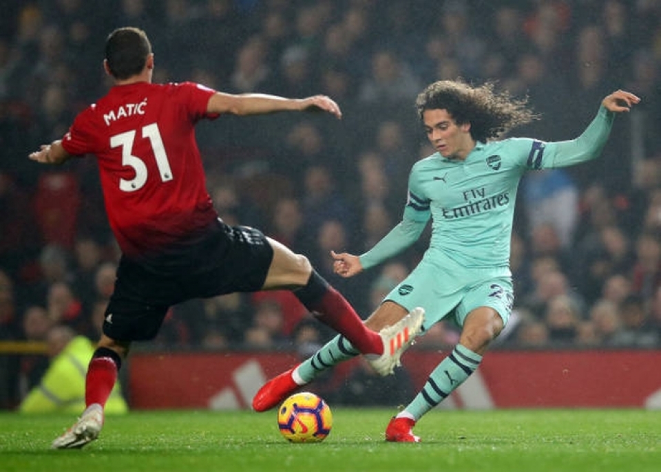 mu 2 2 arsenal quy do giuong co trang o premier league