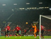 tro ve tu coi chet quy do khien doi thu khoc tuc tuoi