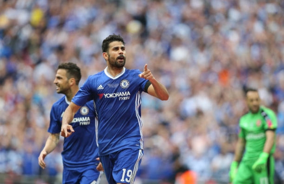 nguoi tay ban nha o premier league con ai nho ve michu