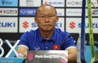 truoc gio g co dong vien malaysia do ve chao lua bukit jalil