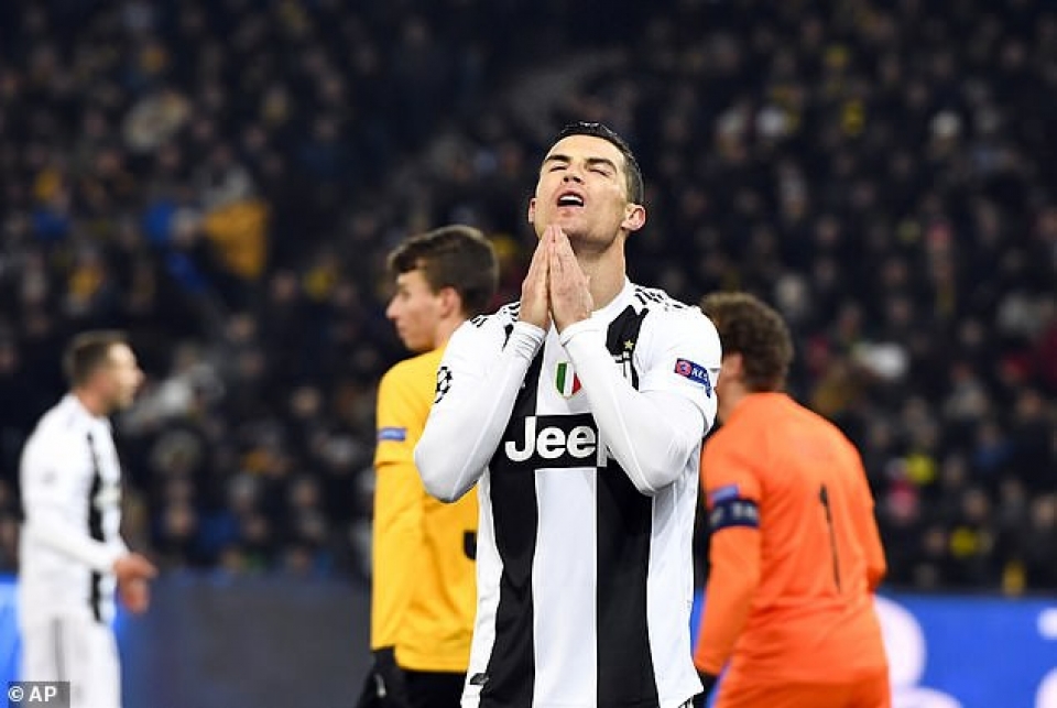 ronaldo kien tao juventus van thua dan em young boys
