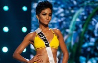 Miss Universe 2018: H'Hen Niê tự tin và tỏa sáng trong đêm bán kết