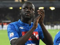 khi so phan khong khac ten mourinho len thanh kiem united