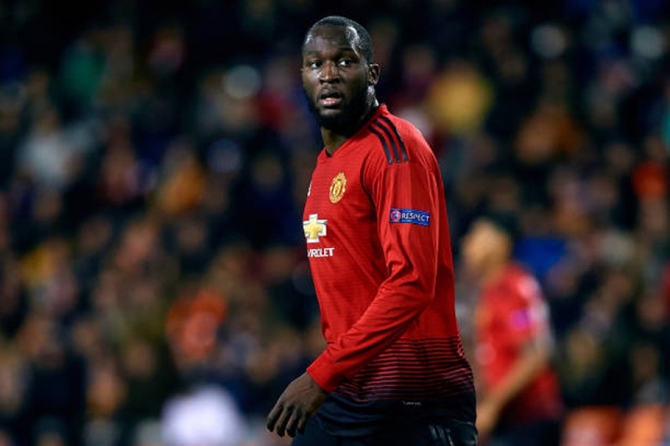 nguoi dac biet mourinho da dot bao nhieu tien cua mu truoc khi bi sa thai