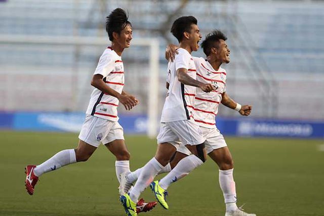 u22 campuchia tap kin tuyen bo gianh hcv sea games 30