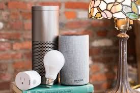 Amazon đánh tiếng gia nhập thị trường chiếu sáng thông minh amazon bat dau san xuat den thong minh