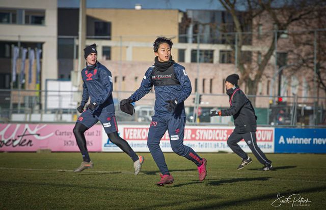 cong phuong miet mai tap luyen cho ngay duoc ra san o sint truidense