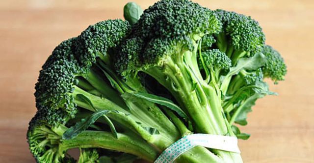 muon tranh xa ung thu phoi can nang an nhung loai rau cu qua nay