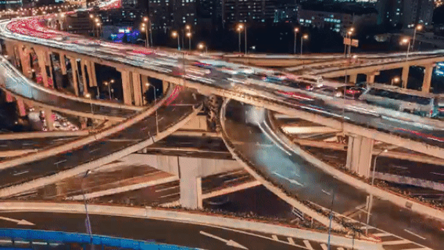 ma tran nut giao thong 6 lan duong ket noi nhu lac vao me cung