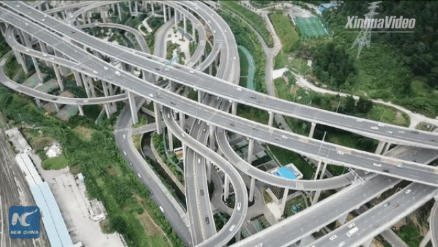 ma tran nut giao thong 6 lan duong ket noi nhu lac vao me cung