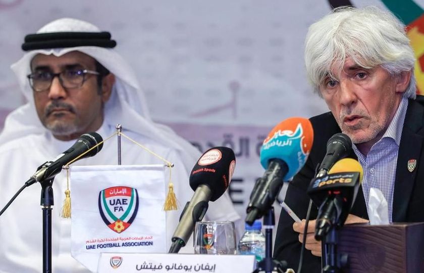 nhiem vu cua hlv doi tuyen uae truoc tuyen viet nam va ban hop dong day ap luc