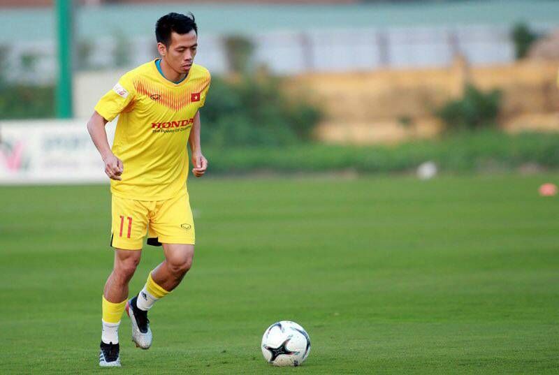 Báo Thái Lan hé lộ nguyên nhân Văn Quyết trở lại đội tuyển Việt Nam