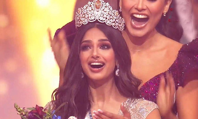Miss Universe 2021: Hoa hậu Ấn Độ đăng quang, Kim Duyên lọt top 16 từ bình chọn