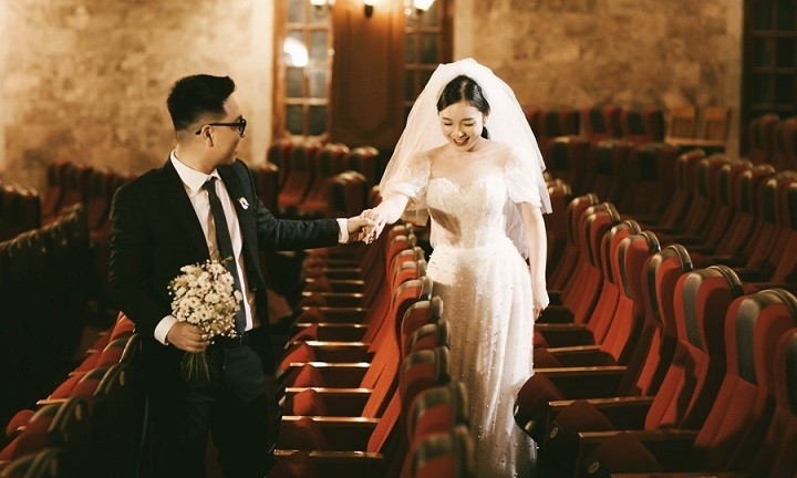 Xem ảnh cưới lung linh của MC trẻ VTV Phương Thảo