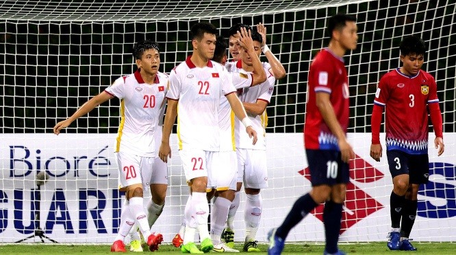 HLV Thái Lan thích cách phòng ngự của tuyển Việt Nam - đội mạnh nhất AFF Cup 2020