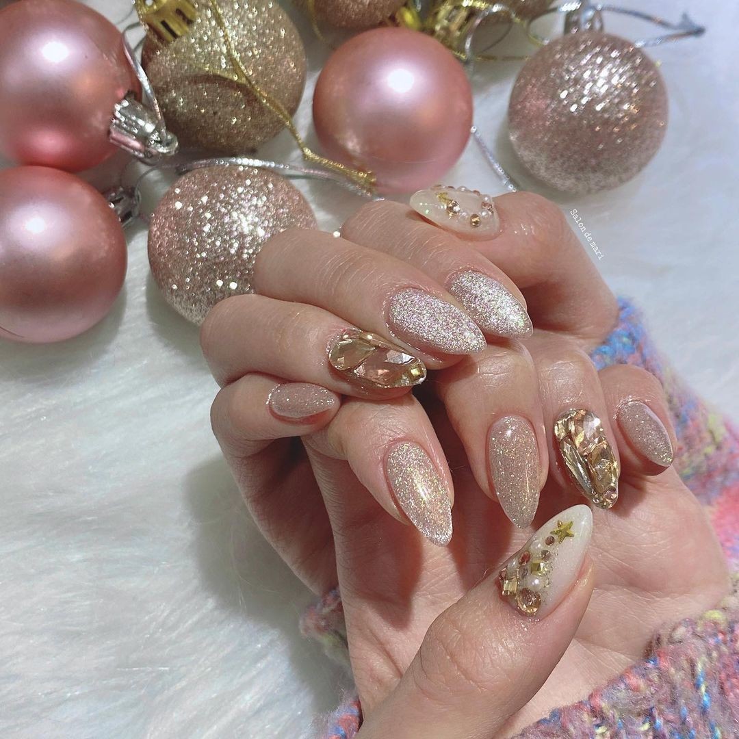 Chiêm ngưỡng những mẫu nail chủ đề Giáng sinh
