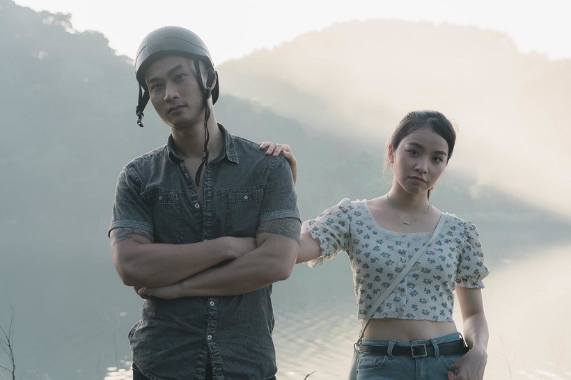 Hoài và Hiếu trở thành cặp đôi thú vị được yêu thích nhất phim Phố trong làng