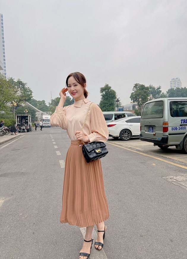 Thương ngày nắng về: Stylist giúp Lan Phương hoàn thiện phong cách