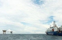 my to trung quoc tiep tuc hanh xu day mao hiem va leo thang o bien dong