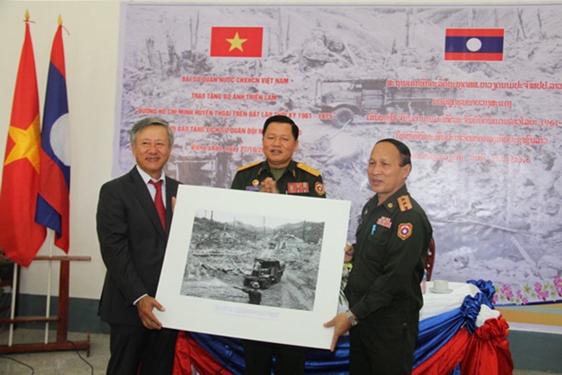 Đại sứ Nguyễn Mạnh Hùng: Tôi tin rằng trong trái tim người Lào, Việt Nam luôn là số 1