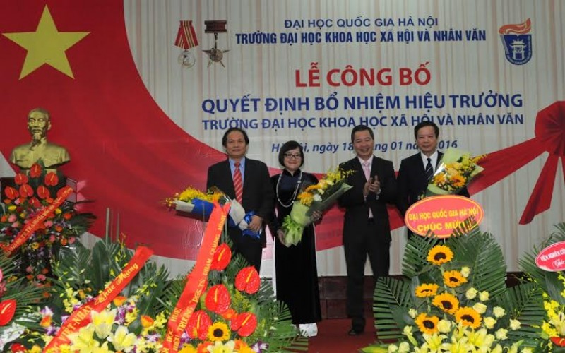 le cong bo quyet dinh bo nhiem tan hieu truong