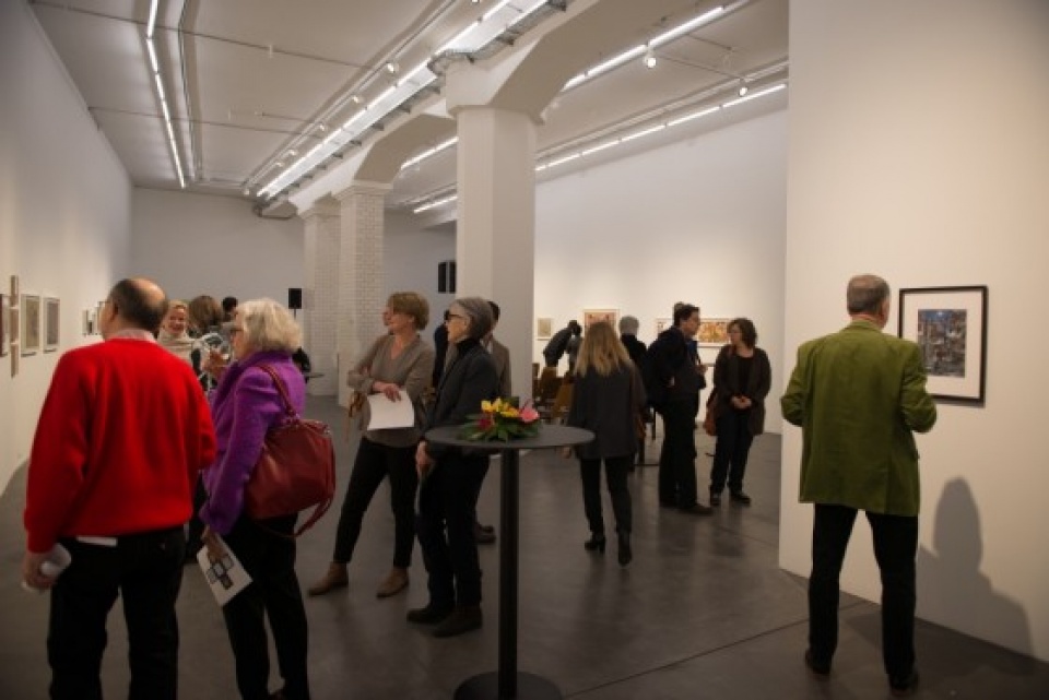 viet nam duong dai qua con mat cua nha suu tam nghe thuat