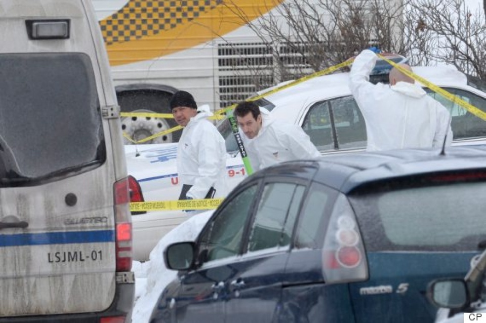 vu xa sung o canada lo dien danh tinh hai ke xa sung