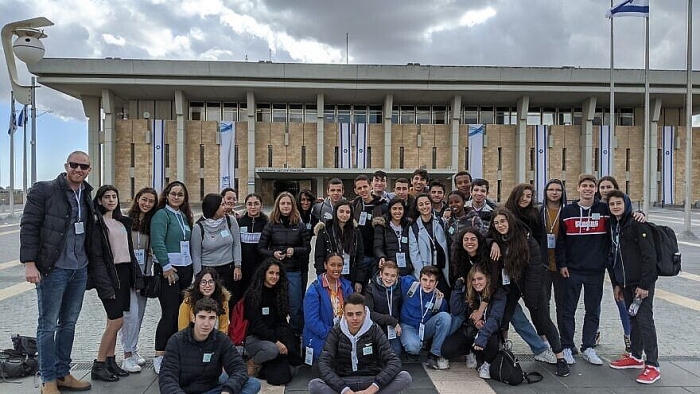 gioi tre israel hoc lam dai su tuong lai