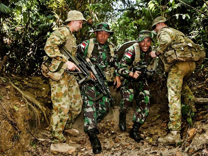 Indonesia, Australia nhất trí thúc đẩy hợp tác quân sự