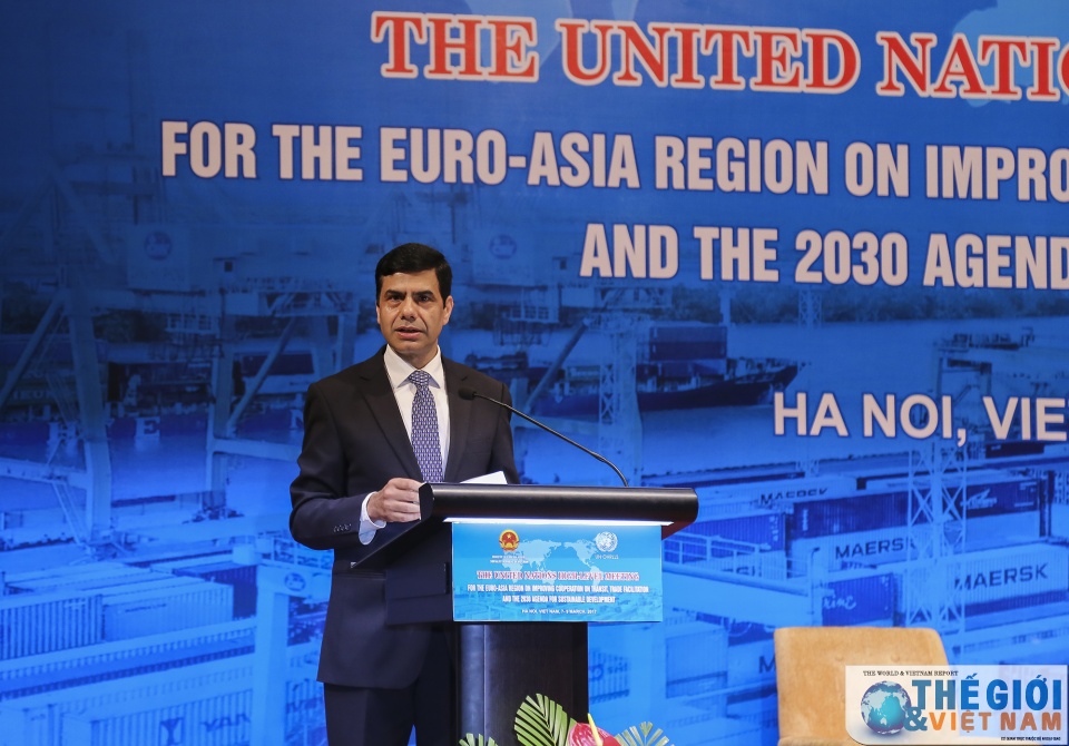 Việt Nam là một điển hình trong việc hỗ trợ các quốc gia không có biển viet nam la mot dien hinh trong viec ho tro cac quoc gia khong co bien