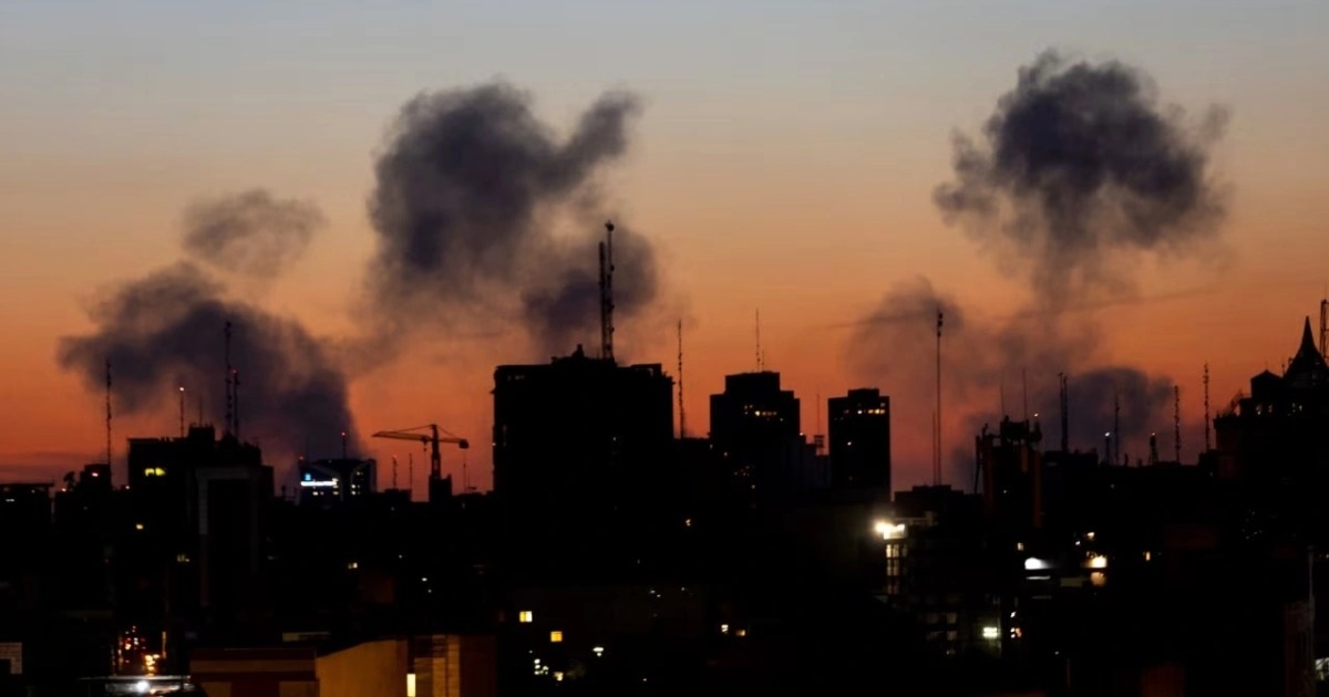 80 tiêm kích Israel không kích rung chuyển Iran