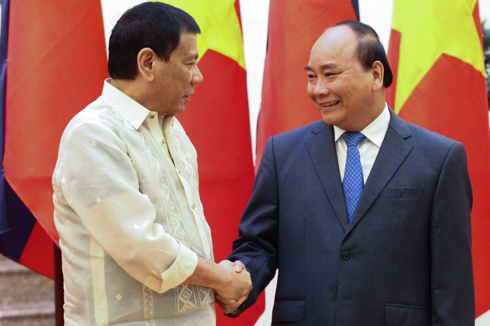 tong thong philippines va su gan gui tu trai tim