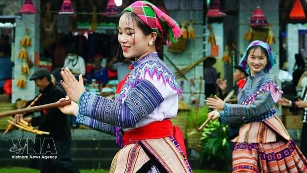 Economic thinking, cultural ecosystems: New drivers for national development of Vietnam