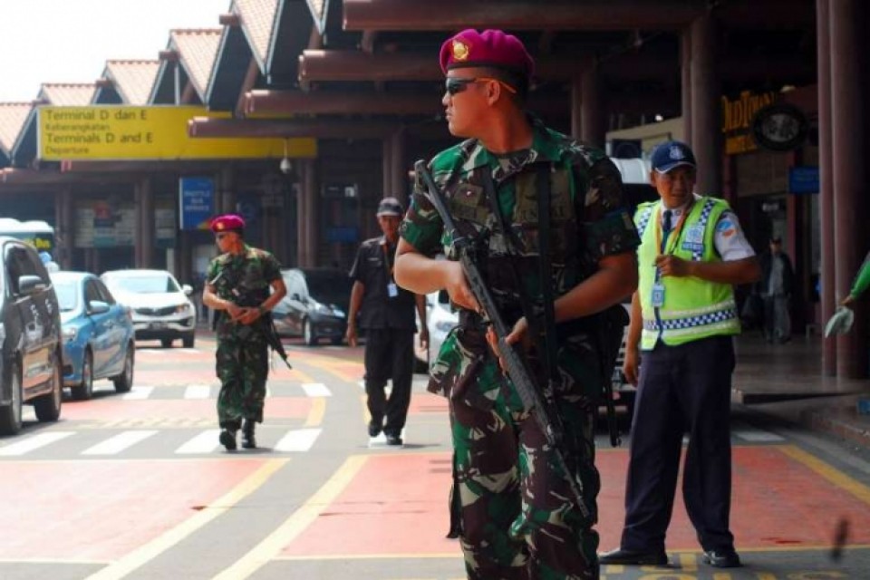 Indonesia: Đánh bom liều chết nhằm vào đồn cảnh sát indonesia danh bom lieu chet nham vao don canh sat