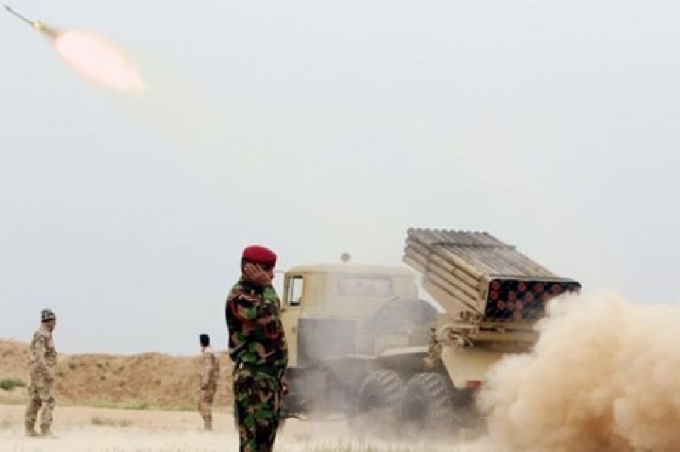 nhieu thu linh is o iraq bo chay den syria