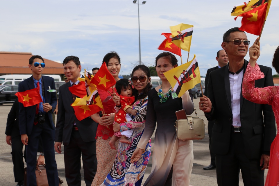 le don chu tich nuoc tran dai quang tai san bay quoc te brunei