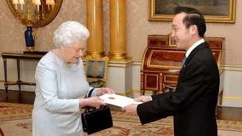 nho ve nu hoang anh voi nhung ky niem kho quen