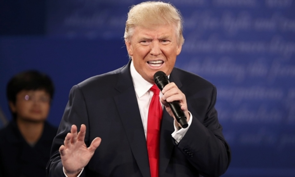 bau cu my bat ngo o phia truoc