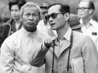 nha vua bang ha thai lan huy cac hoat dong bong da trong nam 2016