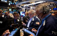 fbi chua co giay phep dieu tra be boi thu dien tu cua ba clinton