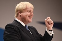 anh lap truong cung ran truoc yeu cau tra 50 ty bang cho eu